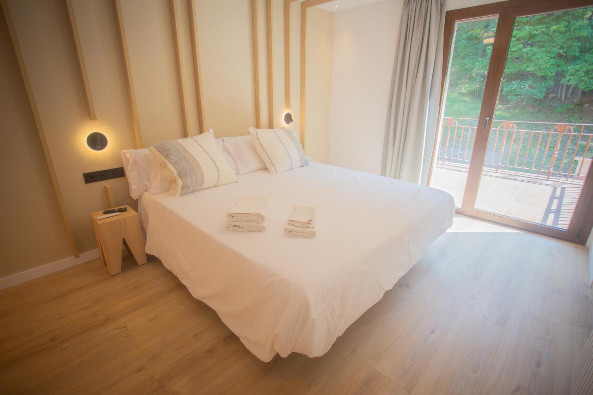 فندق L'Indret Del Pedraforca Adults Only Saldés المظهر الخارجي الصورة